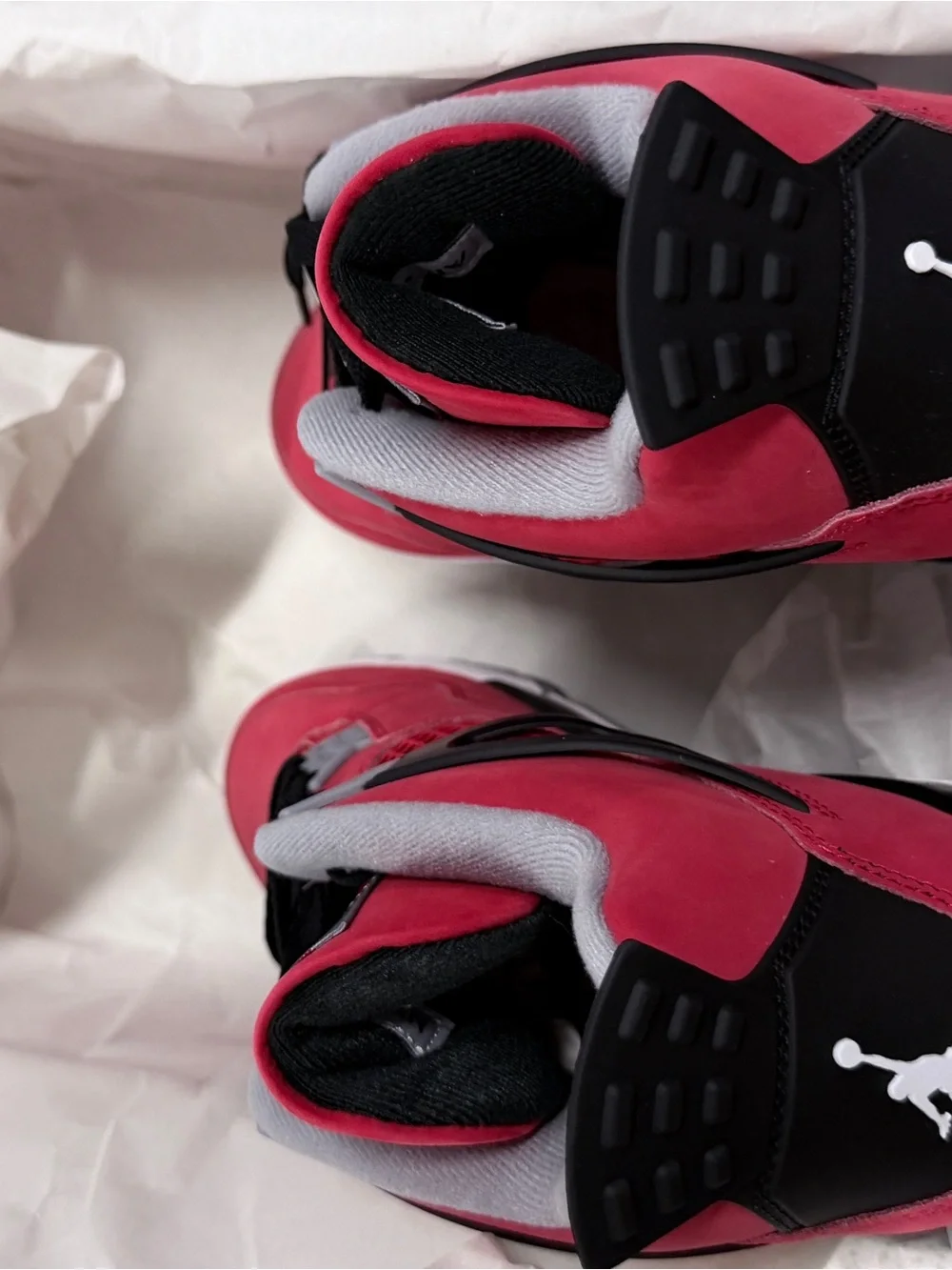 Air Jordan 4 Retro 'Toro Bravo' (2026) - Brand New